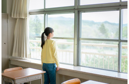 「学校ではひと言も話さない」場面かん黙の子どもが、3カ月で挙手をするまでに変わった。地道に続けた取り組みとは【菊池省三先生インタビュー】