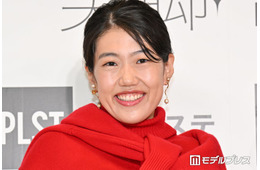 3児の母・横澤夏子、劇団四季「リトルマーメイド」鑑賞時の親子3ショットを公開「旗見上げててかわいい」「幸せが溢れてる」の声