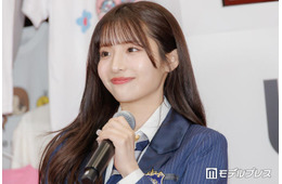AKB48メンバー、美デコルテ際立つチューブトップ姿の花畑ショットに絶賛の声「透明感レベチ」「ビジュが天才的」
