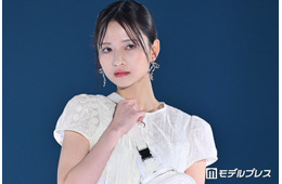 乃木坂46金川紗耶、ミニスカ×ロングブーツで美脚スラリ「スタイルレベチ」「秋コーデ真似したい」と反響