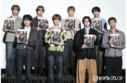 MAZZEL、写真集ロケ地・タイでのハプニングとは「大量に届いてしまって」【1st photobook with ZEAL】