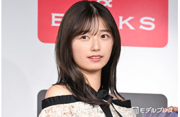 乃木坂46五百城茉央、ノースリワンピで“あんみつ”ショット公開「神ビジュアル」「上品」と反響