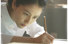 長澤まさみ、映画「ゴジラ-0.0」天才気象予報官役で出演 新キャスト＆続投キャスト発表