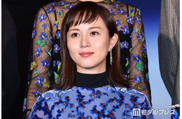 比嘉愛未、アボカドトーストのブランチ公開「カフェご飯みたいでおしゃれ」「彩りが綺麗」の声