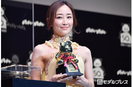 神崎恵「お昼は簡単に」ヘルシーな手作り定食公開「おしゃれなお店のメニューみたい」「高タンパクでヘルシー」と反響