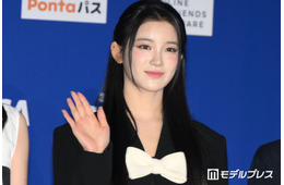 ME:I・MIU（櫻井美羽）、雰囲気ガラリのピンク髪ショット公開「美しさ増し増し」「メイクも統一感あって可愛い」と反響