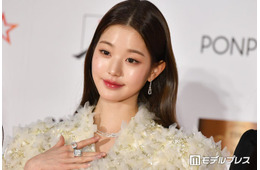 IVEウォニョン、自宅のお気に入りスポット公開「コレクションがすごすぎる」「美の秘密が詰まってる」と反響