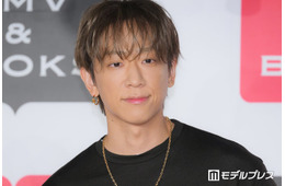 NEWS小山慶一郎、芸能界入りのきっかけは高校受験＆家族の存在「毎日泣きながら高校に通っていまして」“人見知り”な幼少期エピソードも