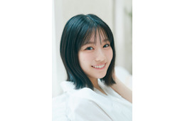 乃木坂46増田三莉音の撮り下ろしグラビア公開「6期生グラビア Nogizaka Colors」第9弾