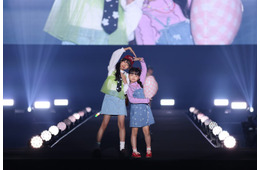 “YouTube登録者数130万人超”おほしさまちゃんねる・ゆめ＆れな、姉妹で堂々ランウェイ キュートなポーズで観客魅了【TGC KIDS フェス KITAKYUSHU 2026】