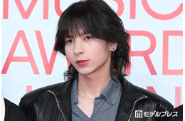 STARGLOW・ADAM、黒髪→金髪に劇的イメチェン「おとぎ話の王子様みたい」「ビジュアル最強」と絶賛の声