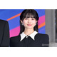 桜田ひより、オフショルで美肩のぞく ディズニー満喫ショットに「可愛くて涙出る」「あざとすぎる」とファン悶絶