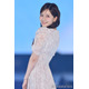 乃木坂46金川紗耶、新制服姿でスラリ美脚披露「美しすぎる」「スタイル抜群」の声