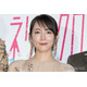 吉岡里帆、華やかシースルードレス姿披露 “恋をしているもの”も明かす「まぁー世話が焼ける」【九龍ジェネリックロマンス】