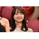 影山優佳、美ウエストのぞくブラック私服「スタイル良すぎ」「メガネ姿も可愛い」と反響