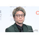 田村淳、自宅の庭でプール満喫「滑り台もあって豪華」「素敵なパパ」と反響