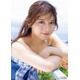 「ゴジュウジャー」出演で話題・まるぴ、美谷間くっきりビキニ姿「ヤンマガ」表紙登場