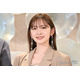 鈴木愛理、美肩のぞくオフショル姿に「女神」「ドキッとした」の声