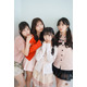 Liella!の4人がぎゅっと密着！ピンクを基調とした衣装でキュート＆スタイリッシュに魅せる