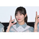 日向坂46河田陽菜、女学生風プリーツスカートから美脚スラリ デンマークオフショットに「可愛すぎる」「尊い」と反響