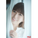 乃木坂46小川彩、近距離で自然体な姿「ボム」初ソログラビア登場【独占カットあり】