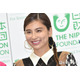 ラブリ、娘とのハグショット公開「美人親子」「口元そっくり」の声