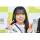 日向坂46卒業発表の山口陽世、一人旅ショット公開 人混みでの自撮りに「普通にいてびっくり」「オーラ隠せてない」の声