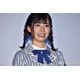 元日向坂46メンバー、ミニスカコーデで美脚輝く「立ち姿が綺麗」「どのカットも絵になる」と反響