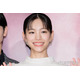 當真あみ、祖母との2ショット公開に反響「姿勢が良くて凛としてる」「上品」