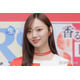 梅澤美波、オフショルウエディングドレス姿公開「デコルテが本当に綺麗」「見惚れるほどスタイル」の声