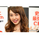 川崎希「大物感あるポーズで起きた」次女の寝起き姿披露「貫禄ヤバい」「ポーズが天才的」と反響