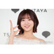 元日向坂46富田鈴花、ノースリーブ衣装ショットに反響「透き通るような白い肌」「全身黒で大人っぽい」