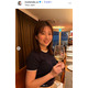 テレ朝・田中萌アナ、ノースリワンピ衣装ショットに反響「大人っぽくて素敵」「健康的でスタイル抜群」