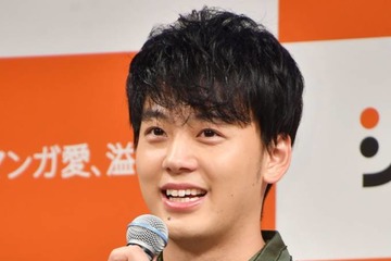 「筋肉かっこよ！！」竹内涼真、ワイルドな水分補給SHOTにファン悶絶「野性的な姿にキュン」 画像