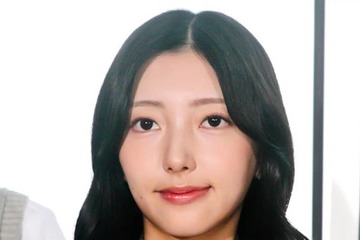 小西夏菜実、“ひなた坂46”メンバーとじゃれ合うオフSHOTに「表情がぶっ刺さる」「目に焼き付けよう」の声 画像