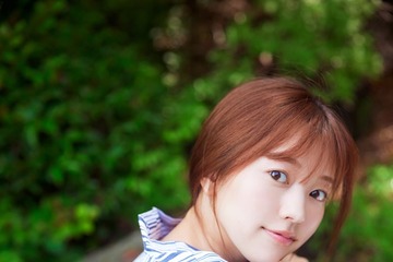 LinQ高木悠未、水着＆ランジェリーなど大胆カットにも挑戦 1st写真集決定 画像