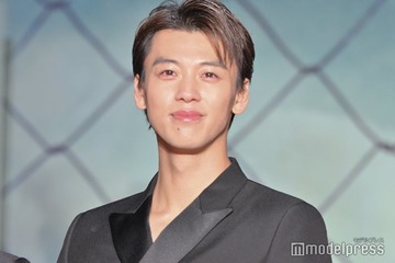 竹内涼真、美人妹との密着ショット公開 “フットサルの会”報告に「仲良くて素敵」「かっこよすぎ」の声 画像