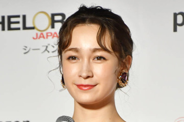 藤井サチ「お肌をツルツルに」ナイトルーティーンで活躍する愛用バスソルトを紹介 画像