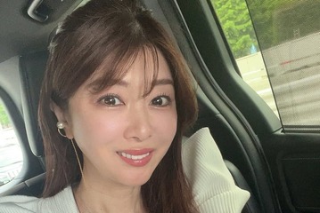 矢部美穂、夫・山林堂信彦騎手と結婚記念日に2ショット公開「互いに恋してる感じが素敵」「幸せオーラ出てる」の声 画像
