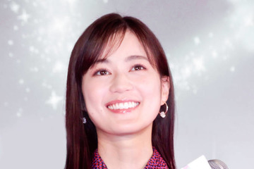 生田絵梨花、ギターを掻き鳴らすステージSHOTに反響「かっこいい」「自慢の推し」 画像