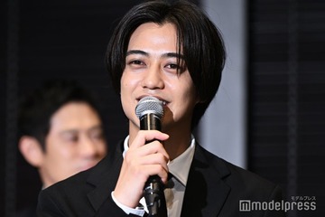 King ＆ Prince高橋海人、スタッフが現場で探す事態に 中村倫也「初めて仕事場で言いました」【DOPE 麻薬取締部特捜課】 画像