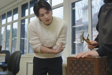 Number_i平野紫耀、パリ郊外のアトリエへ BS日テレ「ルイ・ヴィトンのエスプリに出逢う旅」出演 画像