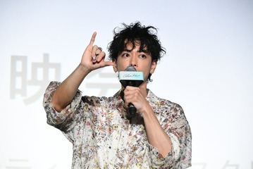 「グラスハート」佐藤健、RADWIMPS野田洋次郎の驚きエピソード語る「もう“藤谷”」 画像