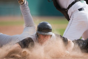 【高校野球2025夏】東京勢対決は日大三が勝利、ベスト4入り 画像