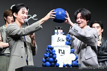 INI藤牧京介＆池崎理人をサプライズで祝福 画像