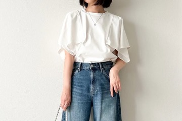 二の腕カバーと透け防止を両立！大人が選びたい白Ｔの今っぽい着こなし【40代の毎日コーデ】 画像