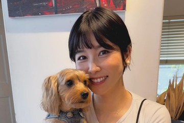 Creepy Nuts・R-指定の妻、愛犬誕生日を手作りケーキで祝福「色使い可愛い」「お店に売ってそうなクオリティ」の声 画像