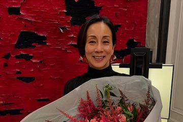 中村江里子アナ、夫が庭の手入れする様子公開「様々な道具の入ったマイバッグを持って」 画像