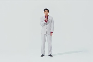 賀来賢人、新CMで“転生” 最近感じた使命も明かす「妻が出てる作品にハマっていて」 画像