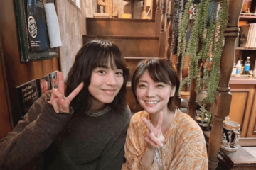 のん、ドラマ共演の倉科カナと笑顔でパシャリ！美麗2SHOTに反響「オーラ出すぎ二人とも」 画像